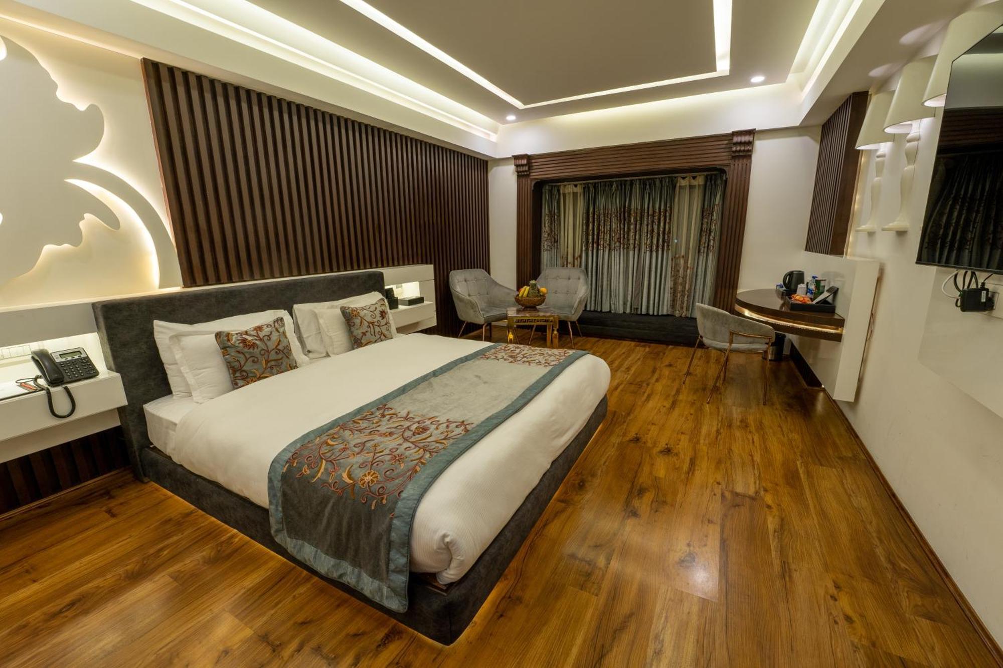 Hotel Snowland, Srinagar Exteriér fotografie