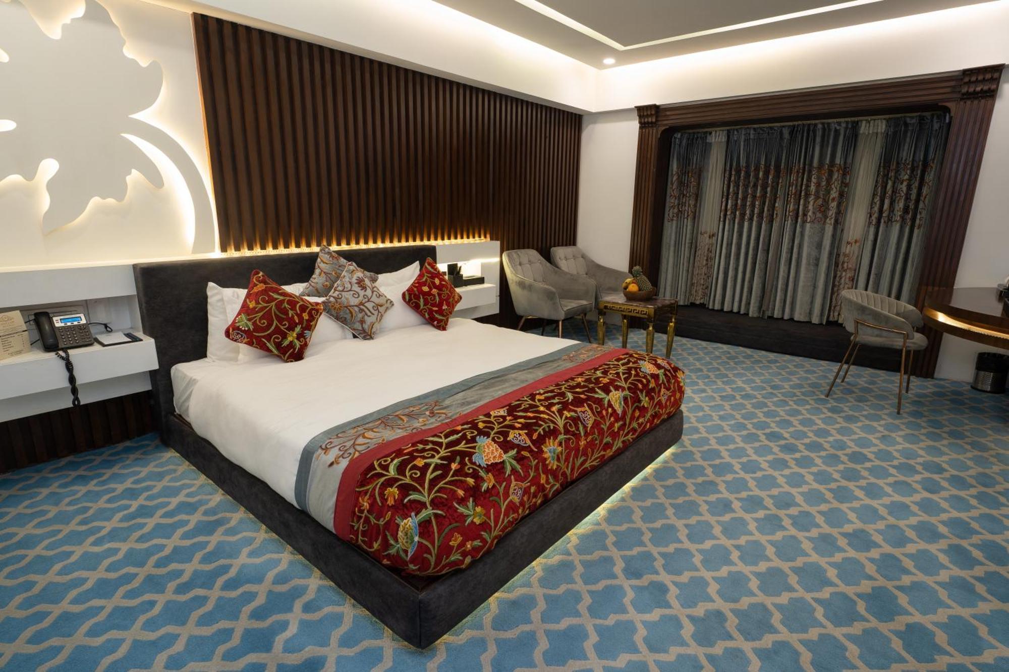 Hotel Snowland, Srinagar Exteriér fotografie