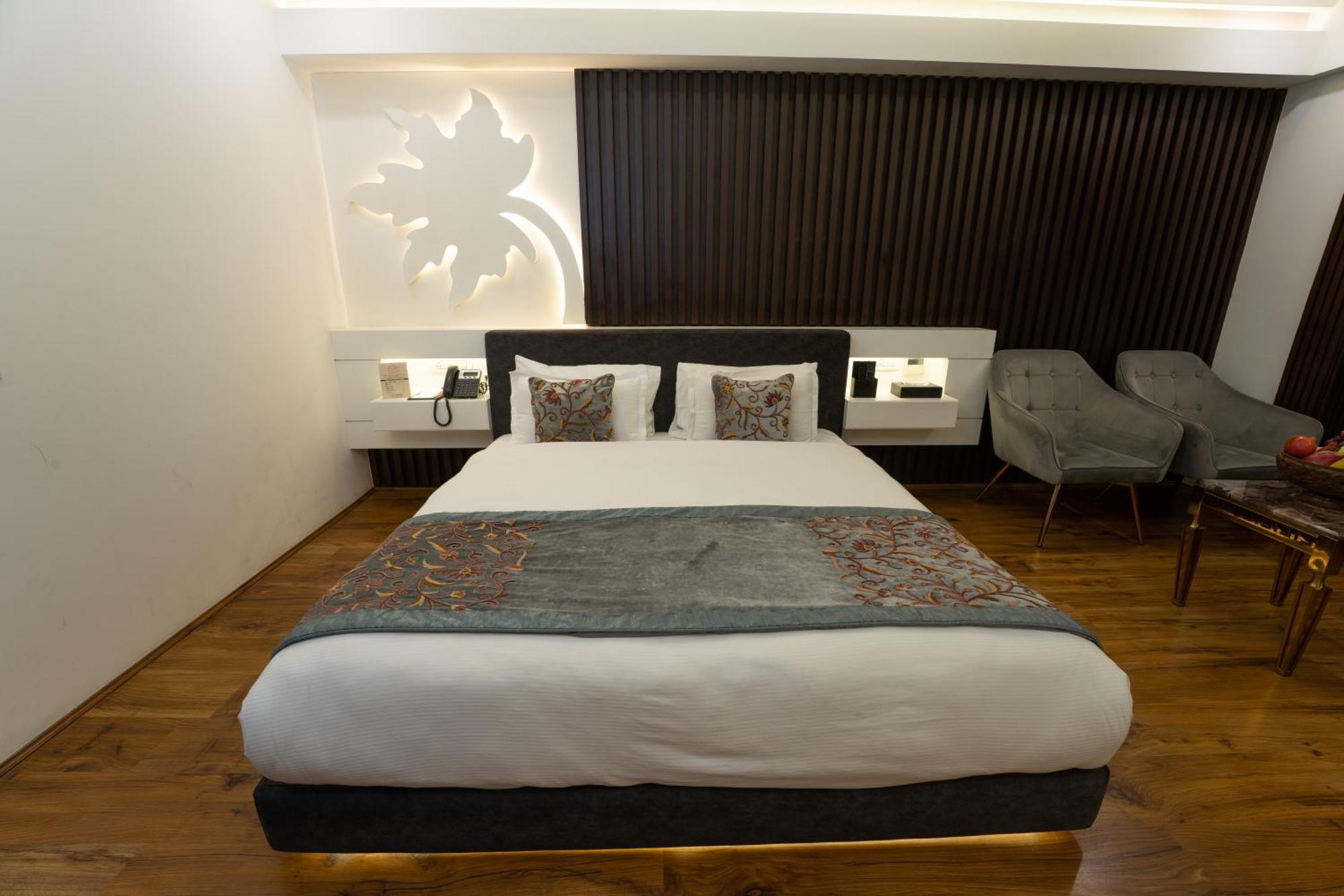 Hotel Snowland, Srinagar Exteriér fotografie